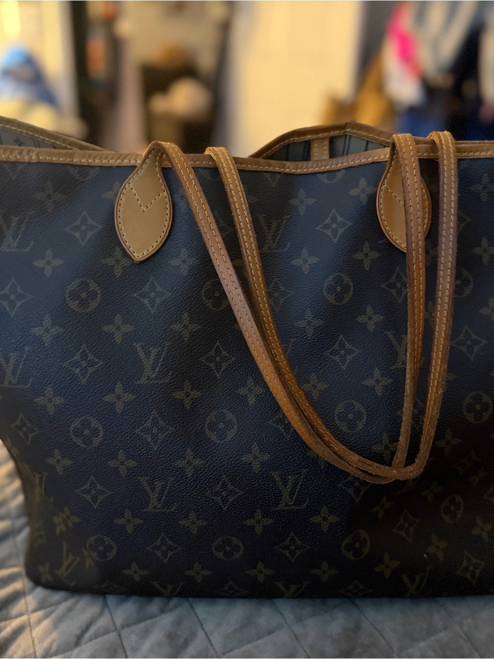 Louis Vuitton Monogram Canvas Tote with Vachetta Leather Trim - Picture 5 of 12